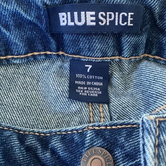 Fashionnova jeans, boyfriend fit, size 7 - Picture 6 of 6